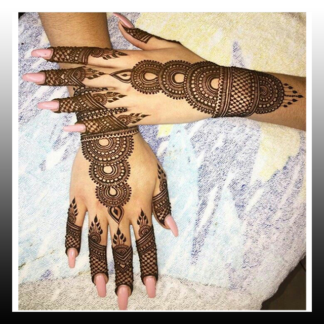 Karwa Chauth Mehendi Designs 2022: 10 Beautiful Henna Ideas That You Should  Try This Year